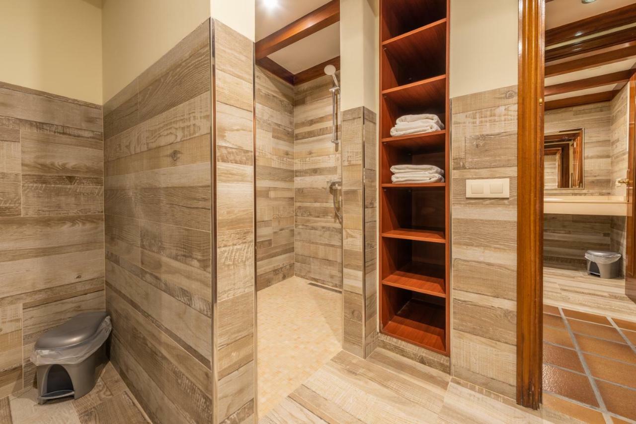 A Escalinata Apartamento-Loft โอโกรเบ ภายนอก รูปภาพ